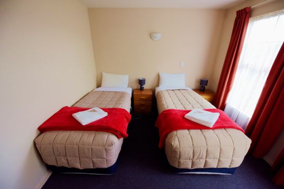 2-Bedroom Unit split beds